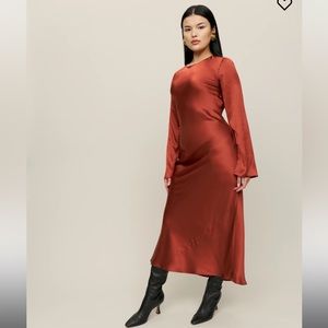 NWT Reformation Davina Silk dress in Oxide size large